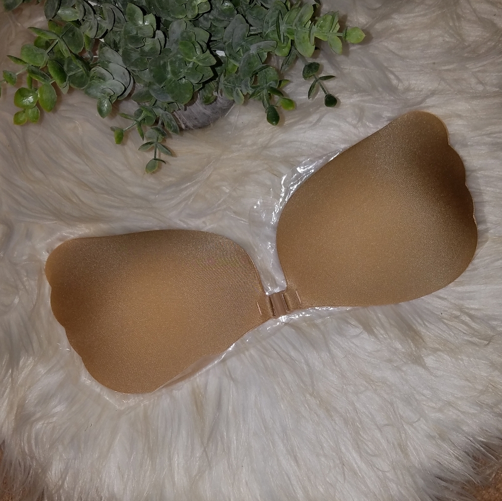 Self adhesive stick on invisible push up cup C NWT